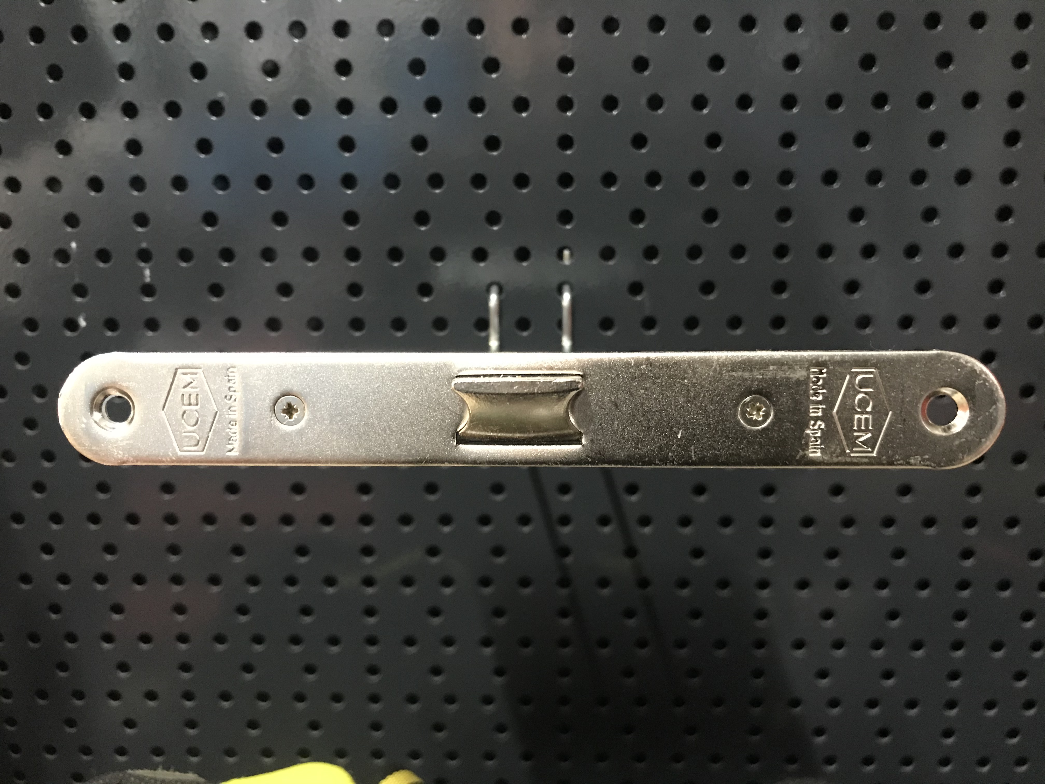 CERRADURA UCEM PERFIL PICAPORTE