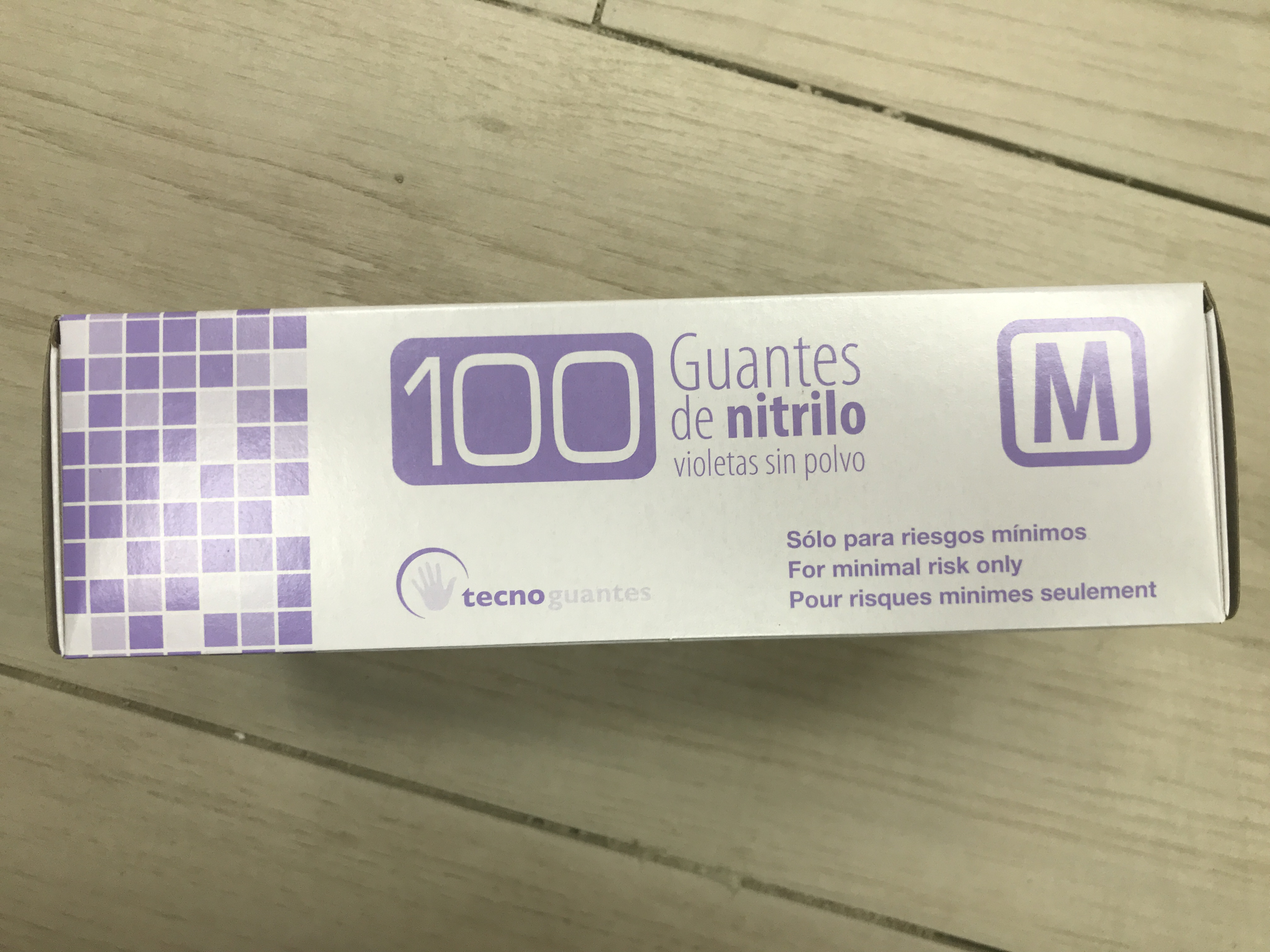 guante medico de nitrilo anti bacteria